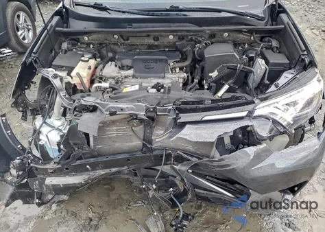 2016 Toyota Rav4 Limited z USA, uszkodzony, nr VIN JTMYFREV2GD091365